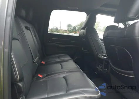 2022 Ram 2500 Limited 4X4 6'4 Box z USA, uszkodzony, nr VIN 3C6UR5TL0NG405408